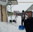 Добровольцы волонтерского объединения «Горячие сердца»  районного Дома культуры  Малосердобинского района организовали акцию «Снежный десант» - Малосердобинский район