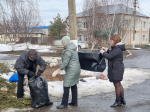 Сотрудники районного Дома культуры приняли участие в субботнике